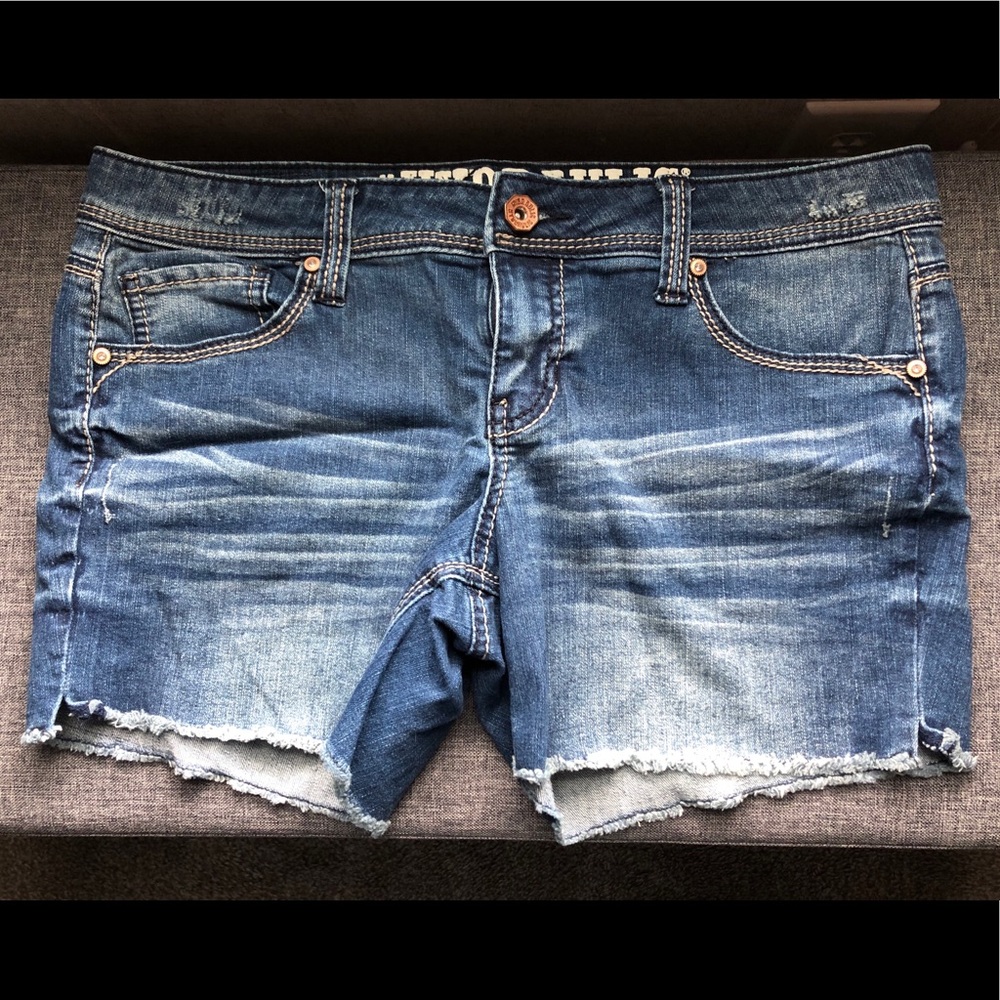Hydraulic Bailey Low Rise Jean Shorts Sz 13/14